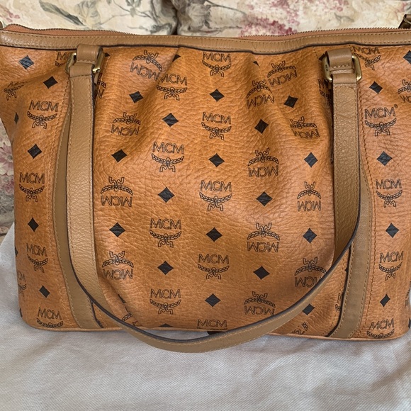 MCM Shoulder bag - Picture 2 of 10